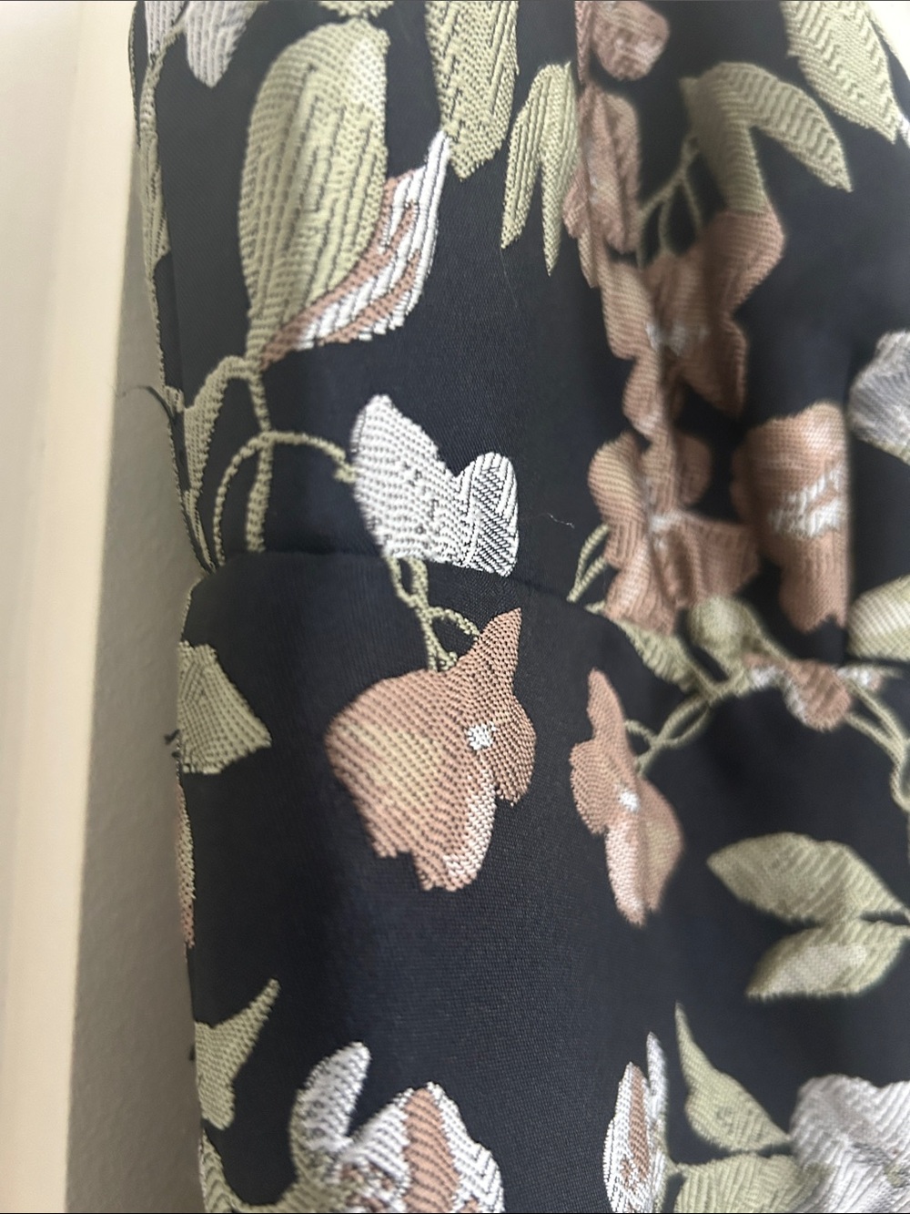 ML Monique Lhuillier Garden Jacquard Gown - Picture 5 of 14